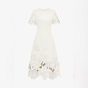 Chic Ivory Floral Midi Dress